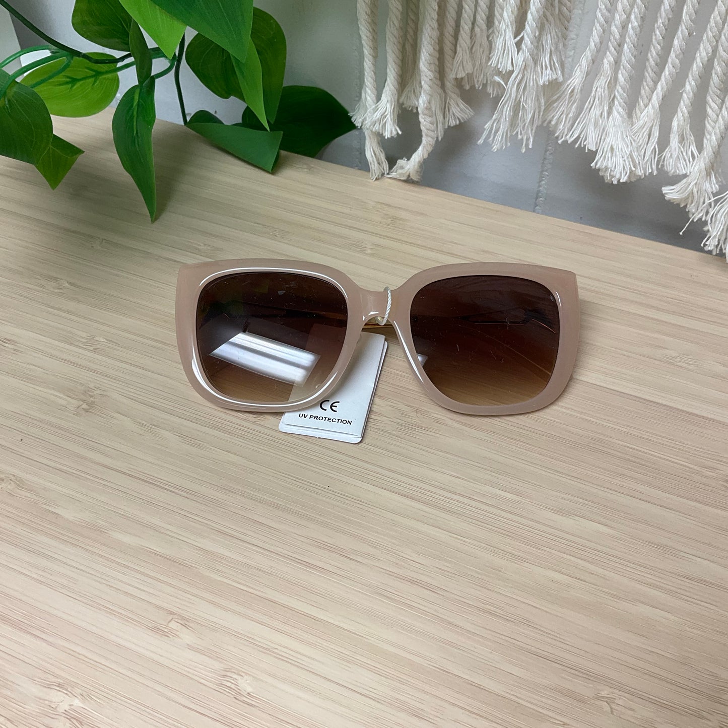 Women's Oversized Bold Square Sunglasses- Click to see options